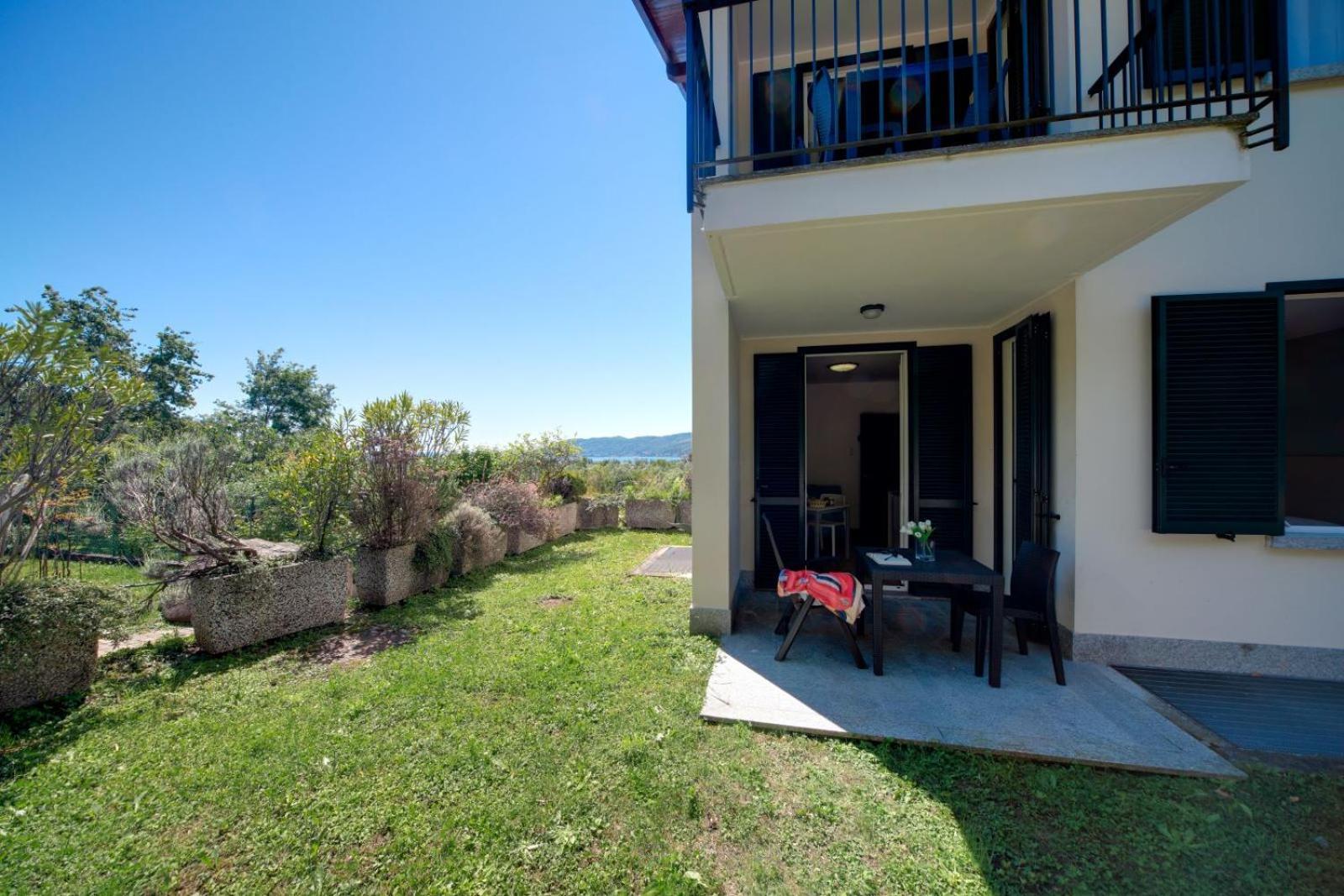 ורבאניה Residence Isolino מראה חיצוני תמונה